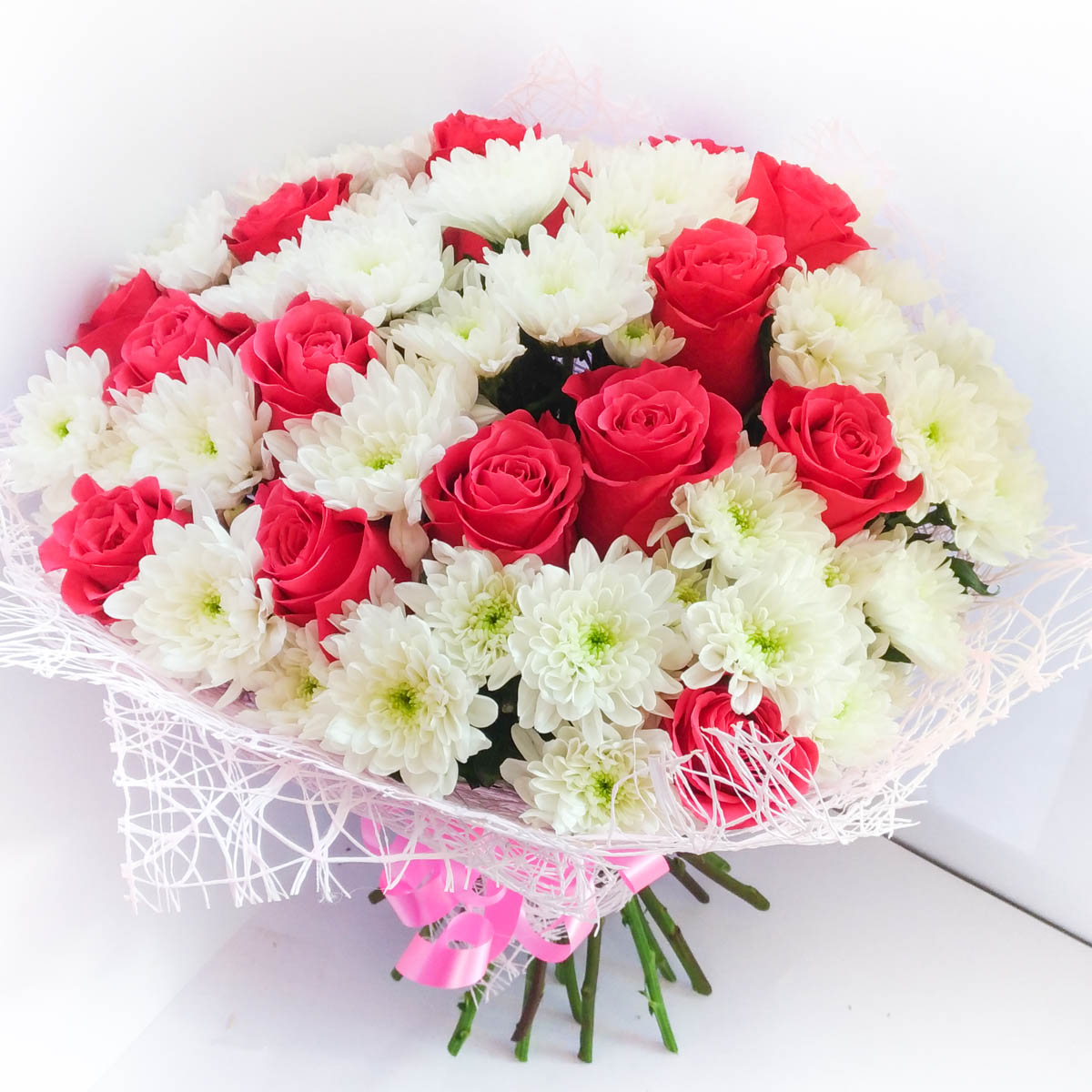 Букет розы и хризантемы фото