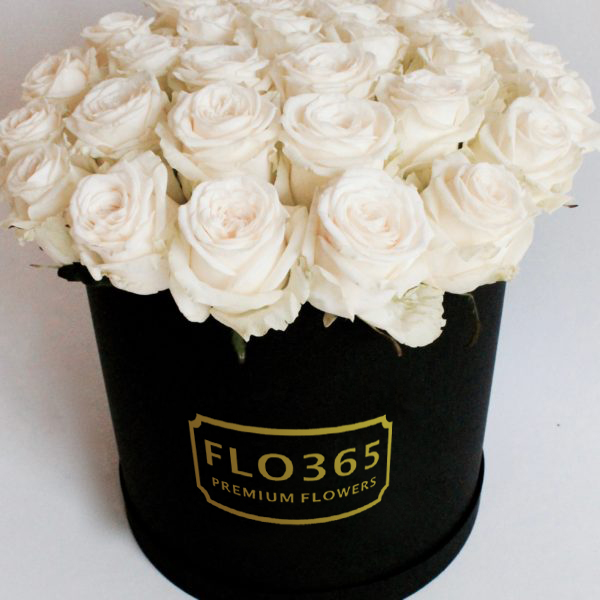 Фото 2 - 25 белых роз в черной коробке