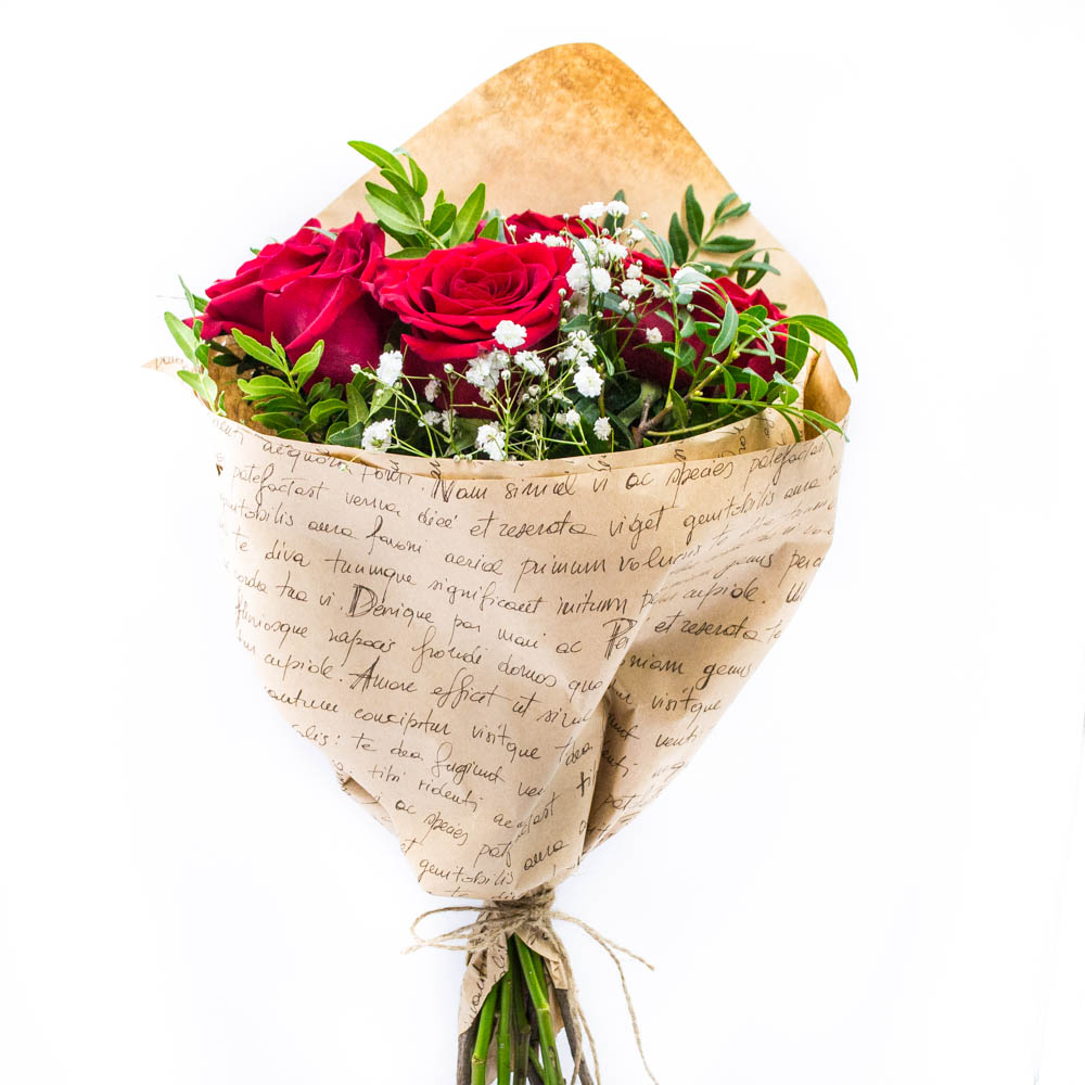 Фото 3 - Крафт-конверт с красными розами